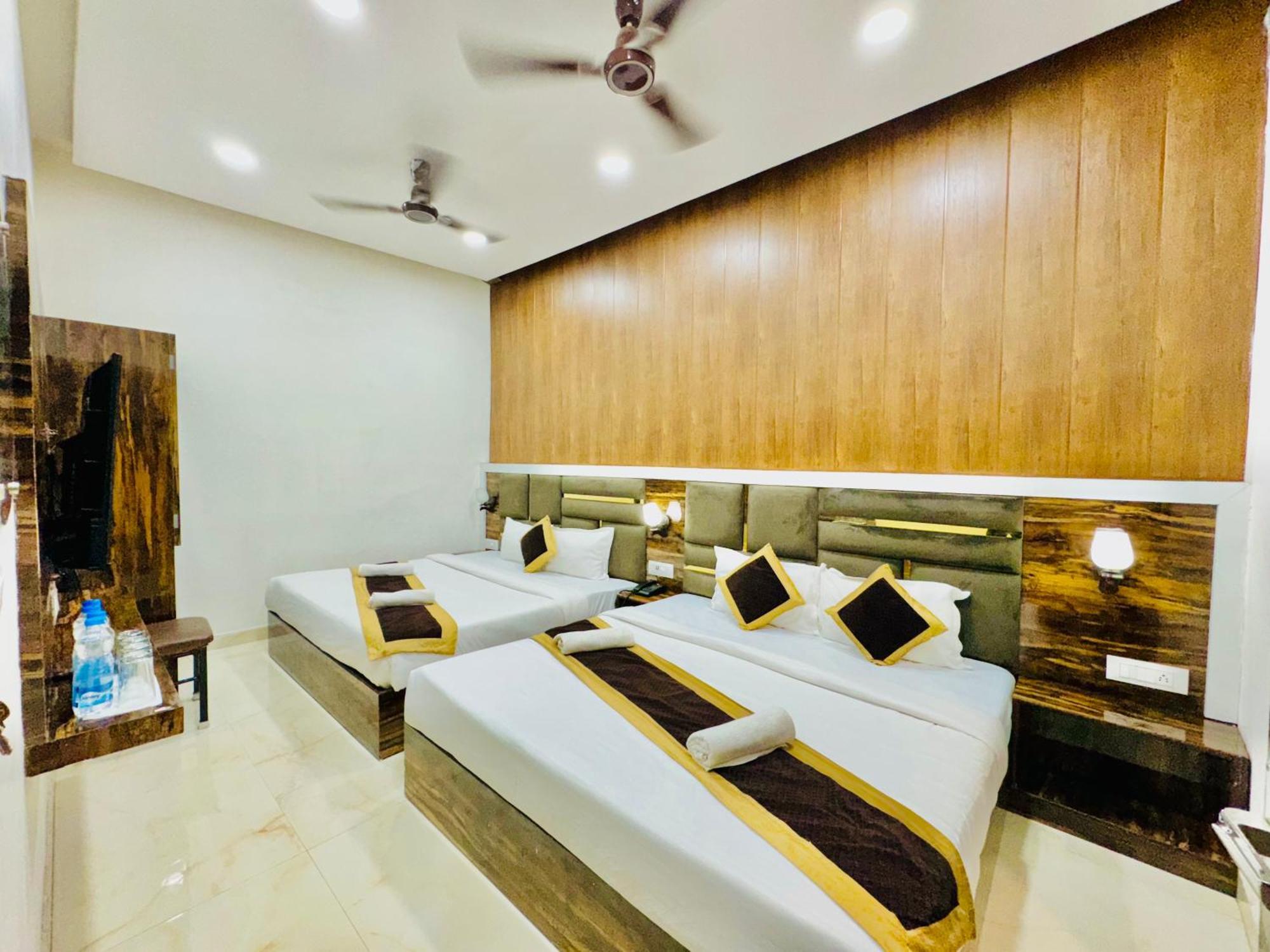Hotel Gs Amritsar 200 Mtr From Golden Temple Bagian luar foto
